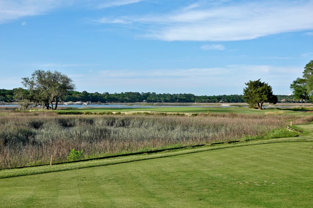 Long Cove Club